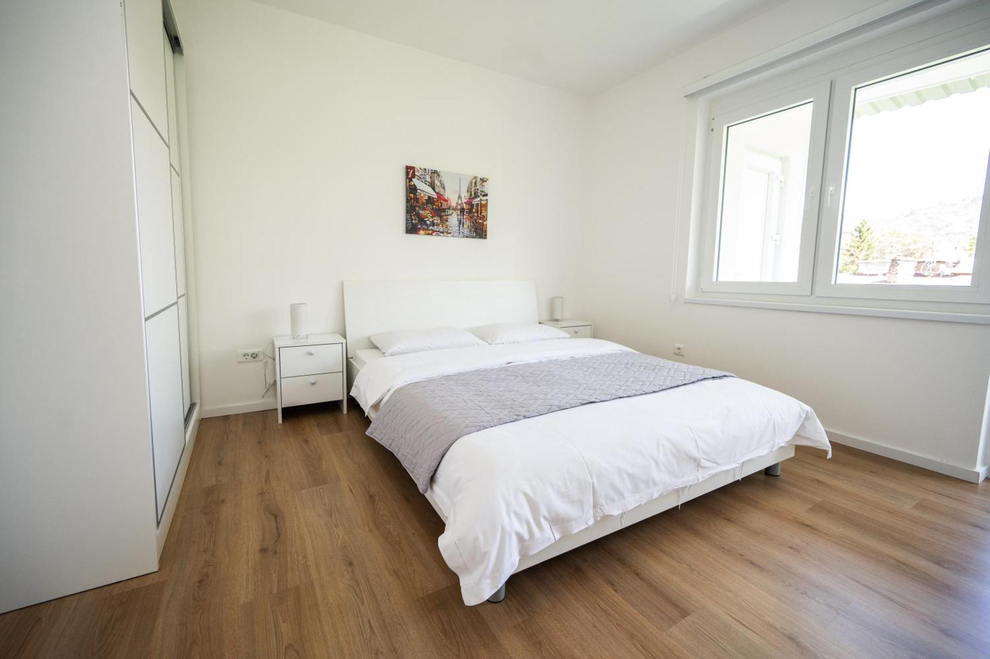 Bright 2Bdr Apartment With Balcony - Free Parking SJJ Esterno foto