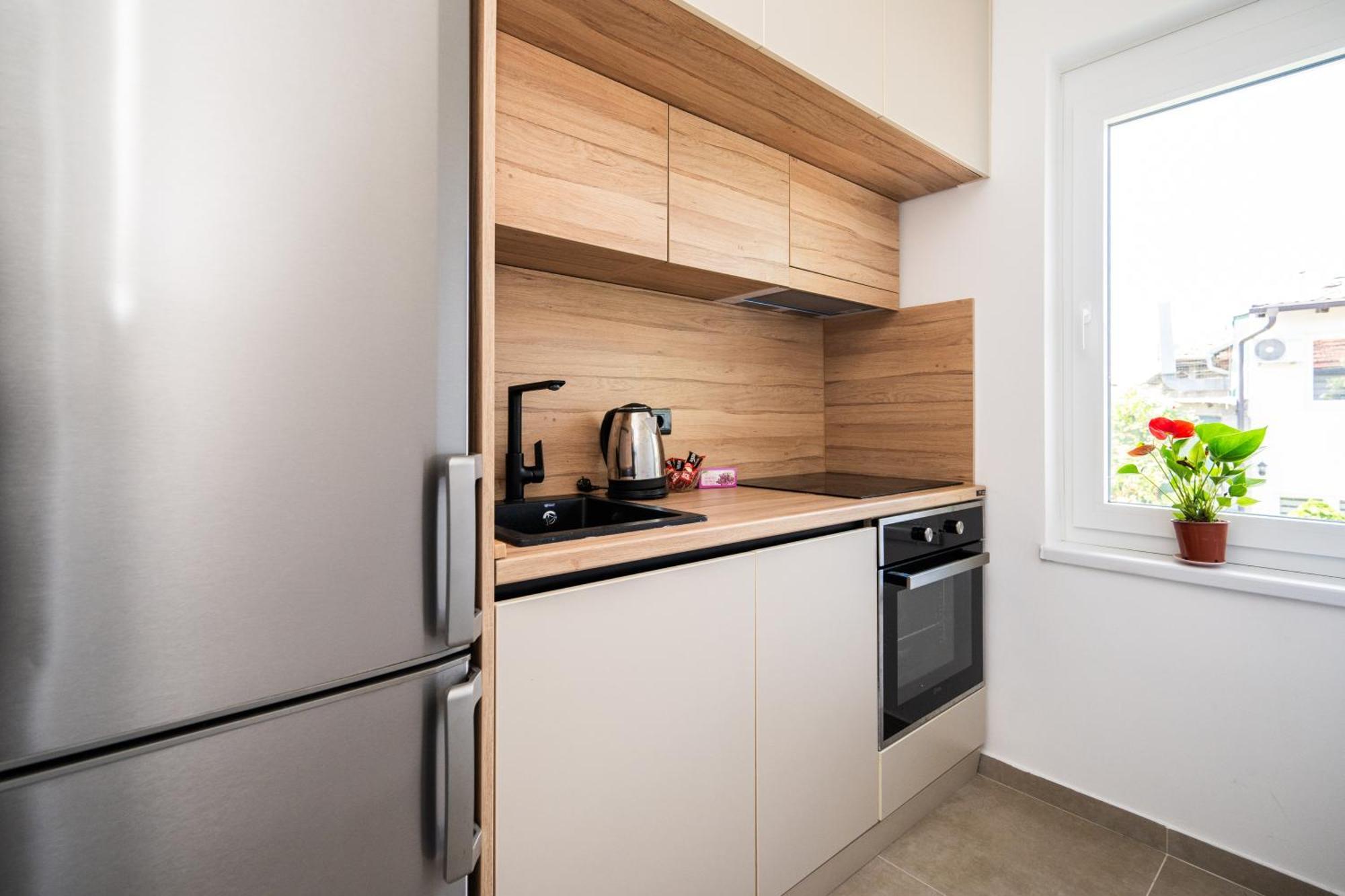 Bright 2Bdr Apartment With Balcony - Free Parking SJJ Esterno foto